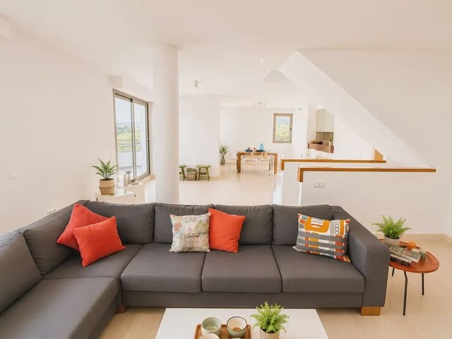 5 sypialnia Penthouse na sprzedaż w La Cala de Mijas, Mijas z basenem garażem - 595 000 € (Ref: 9876706)
