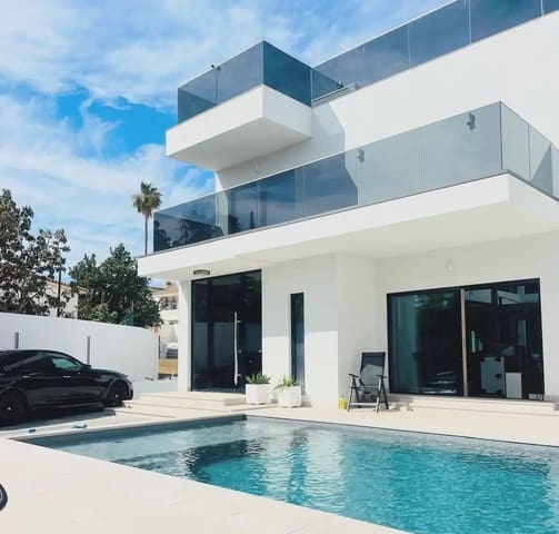 5 chambre Villa/Maison à vendre à Parque de la Paloma, Benalmádena avec piscine garage - 1 950 000 € (Ref: 9879173)