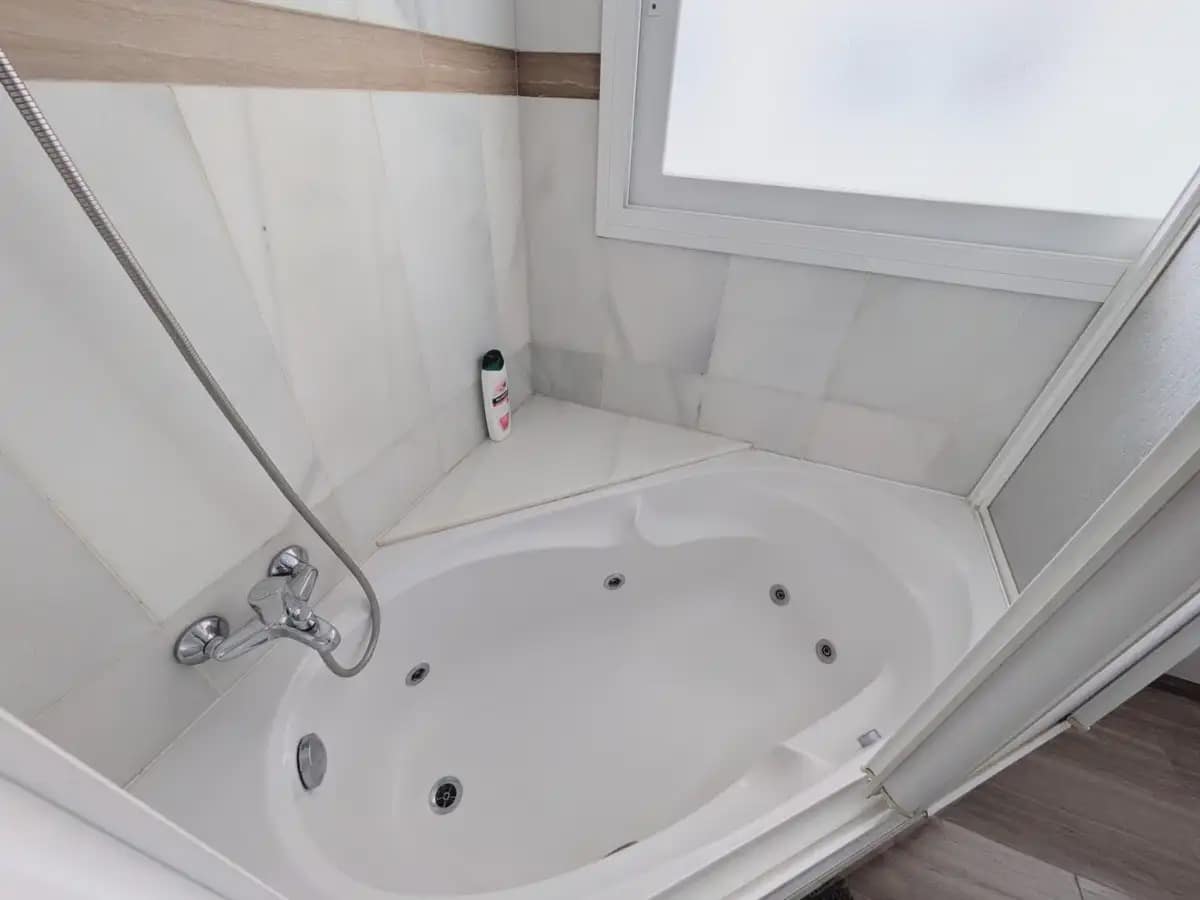 3 bedroom Apartment for sale in Benalmadena with pool - € 1,030,000 (Ref: 9879174)