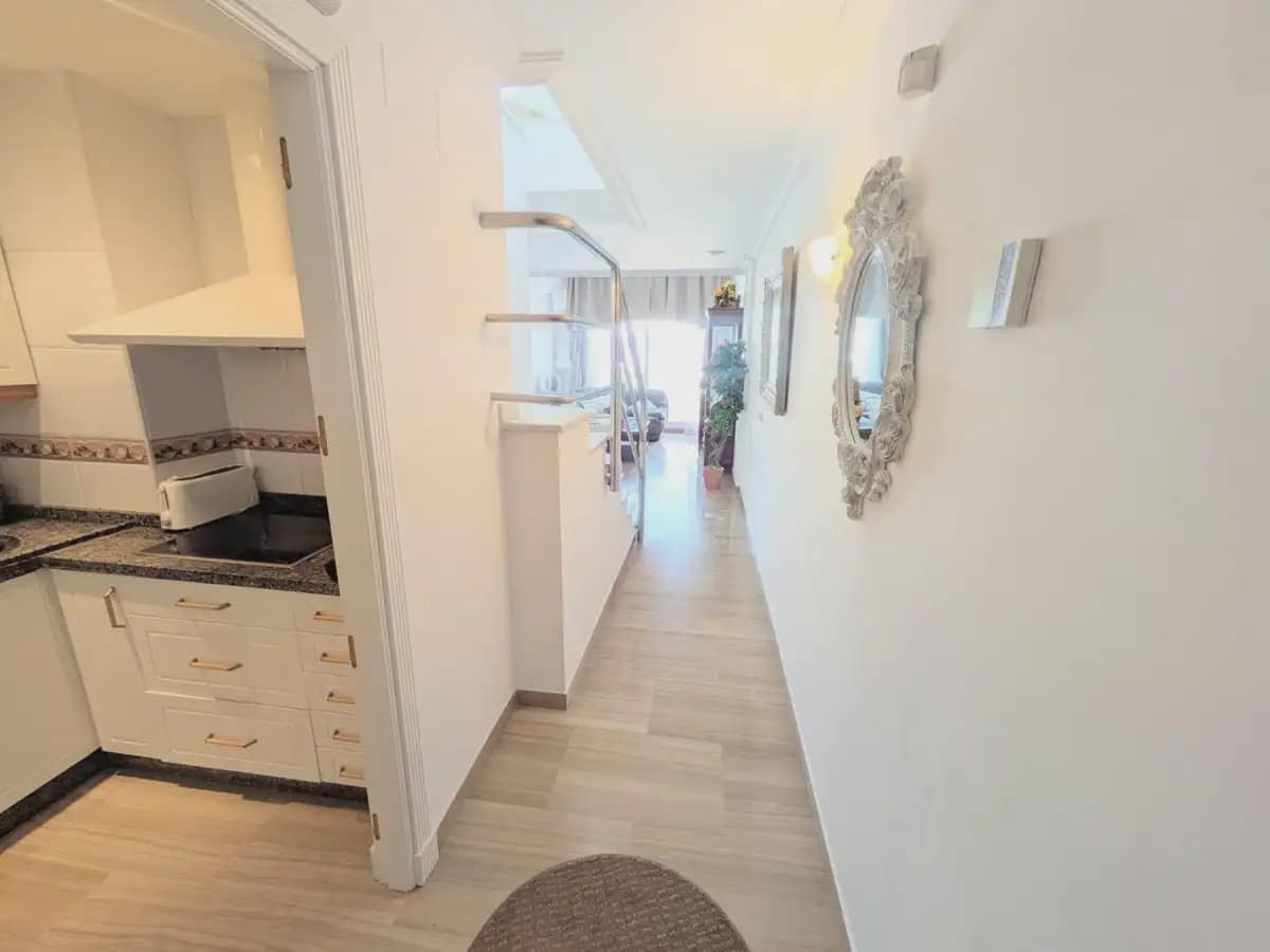 3 bedroom Apartment for sale in Benalmadena with pool - € 1,030,000 (Ref: 9879174)