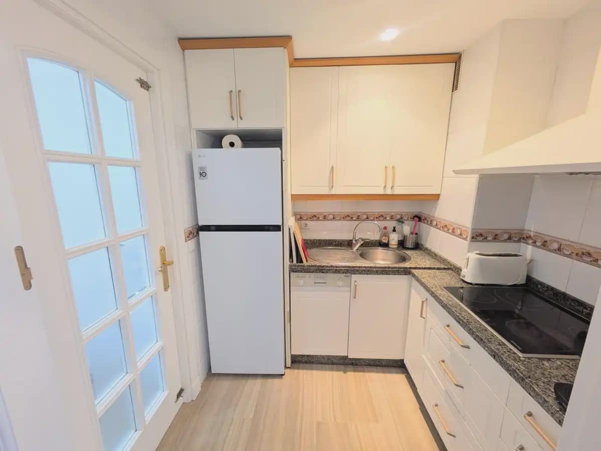 3 bedroom Apartment for sale in Benalmadena with pool - € 1,030,000 (Ref: 9879174)