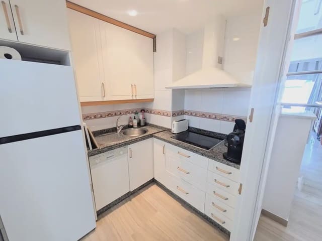 3 bedroom Apartment for sale in Arroyo de la Miel, Benalmádena with pool - € 1,030,000 (Ref: 9879174)