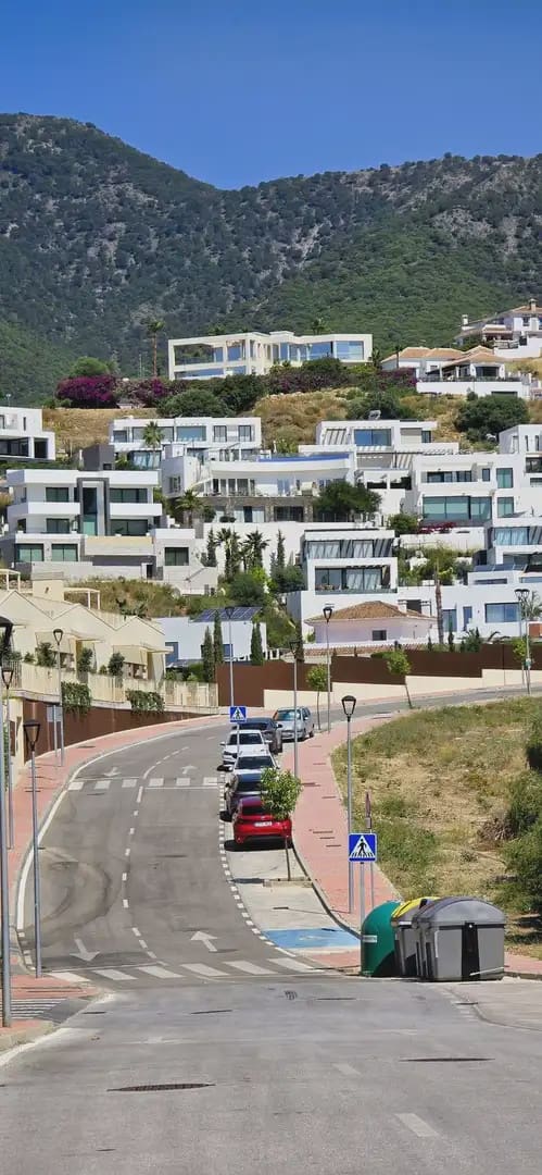 Pareado de 3 habitaciones en Mijas en venta con piscina garaje - 799.000 € (Ref: 9879175)
