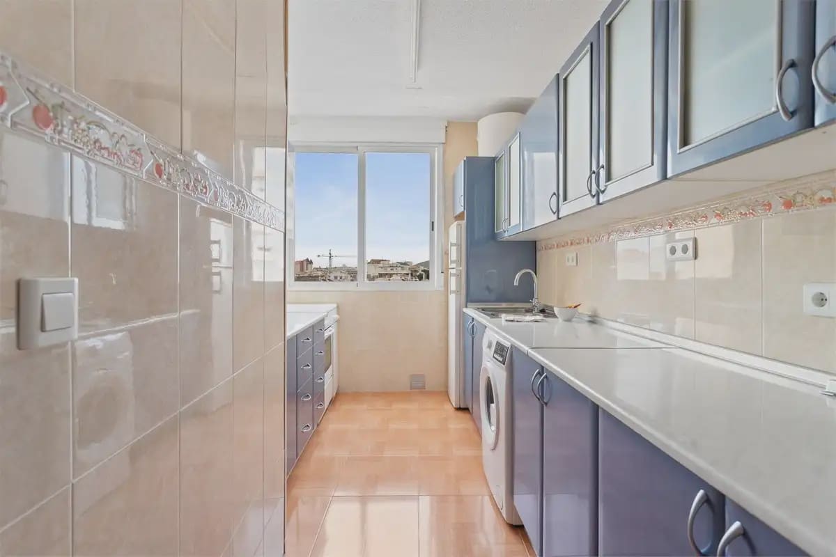 3 makuuhuone Kattohuoneisto myytävänä paikassa Fuengirola - 439 000 € (Ref: 9879176)