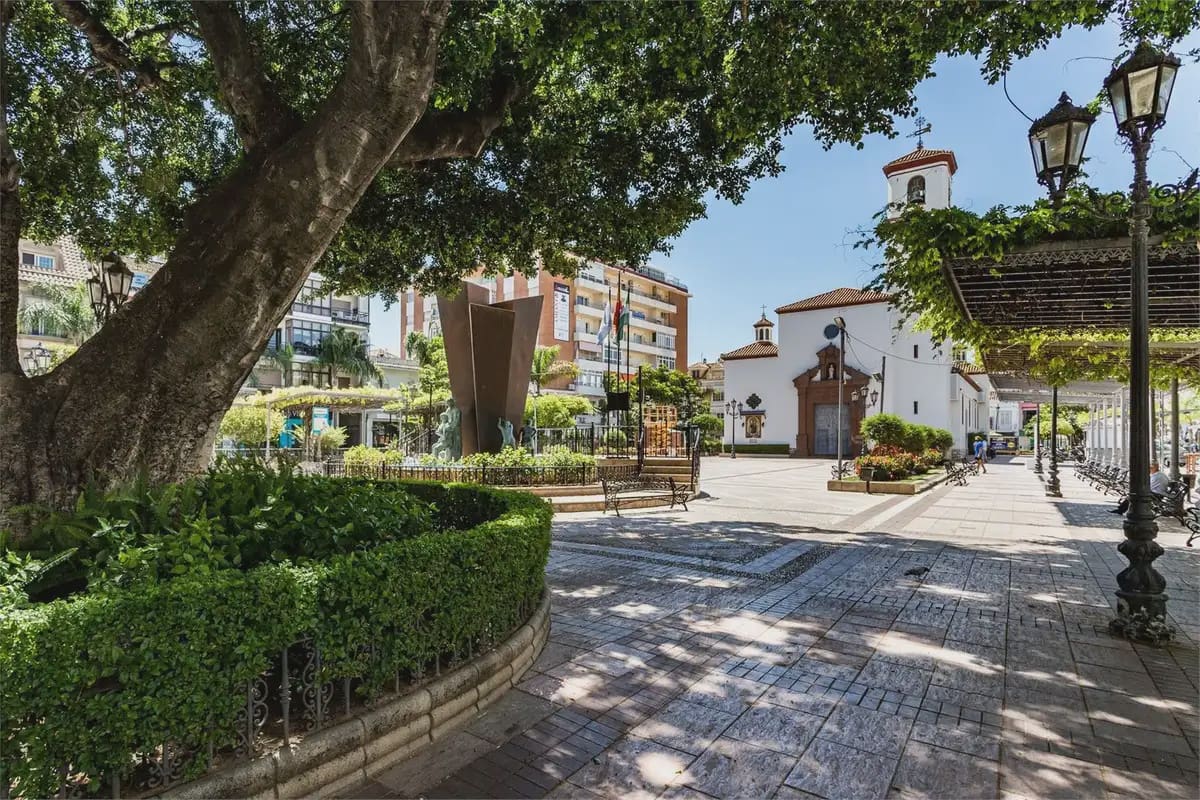 3 makuuhuone Kattohuoneisto myytävänä paikassa Fuengirola - 439 000 € (Ref: 9879176)