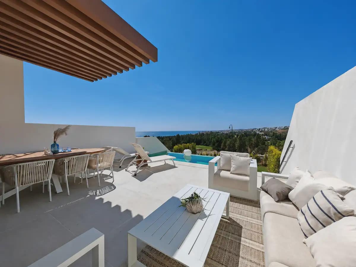 4 chambre Villa/Maison Mitoyenne à vendre à Mijas avec piscine garage - 1 250 000 € (Ref: 9885092)