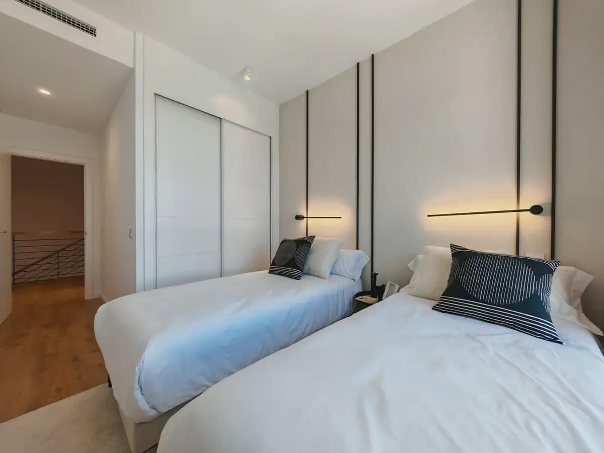 4 chambre Villa/Maison Mitoyenne à vendre à Mijas avec piscine garage - 1 250 000 € (Ref: 9885092)