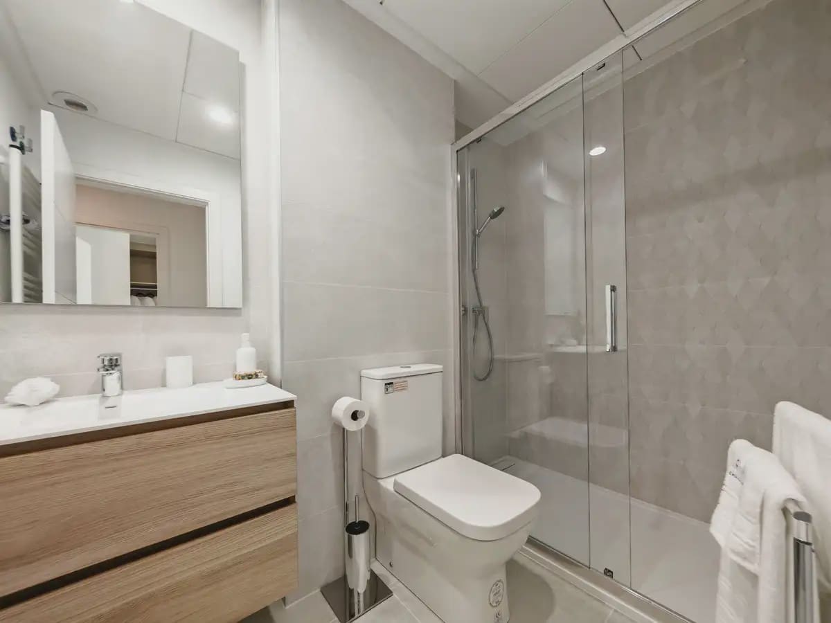 4 chambre Villa/Maison Mitoyenne à vendre à Mijas avec piscine garage - 1 250 000 € (Ref: 9885092)