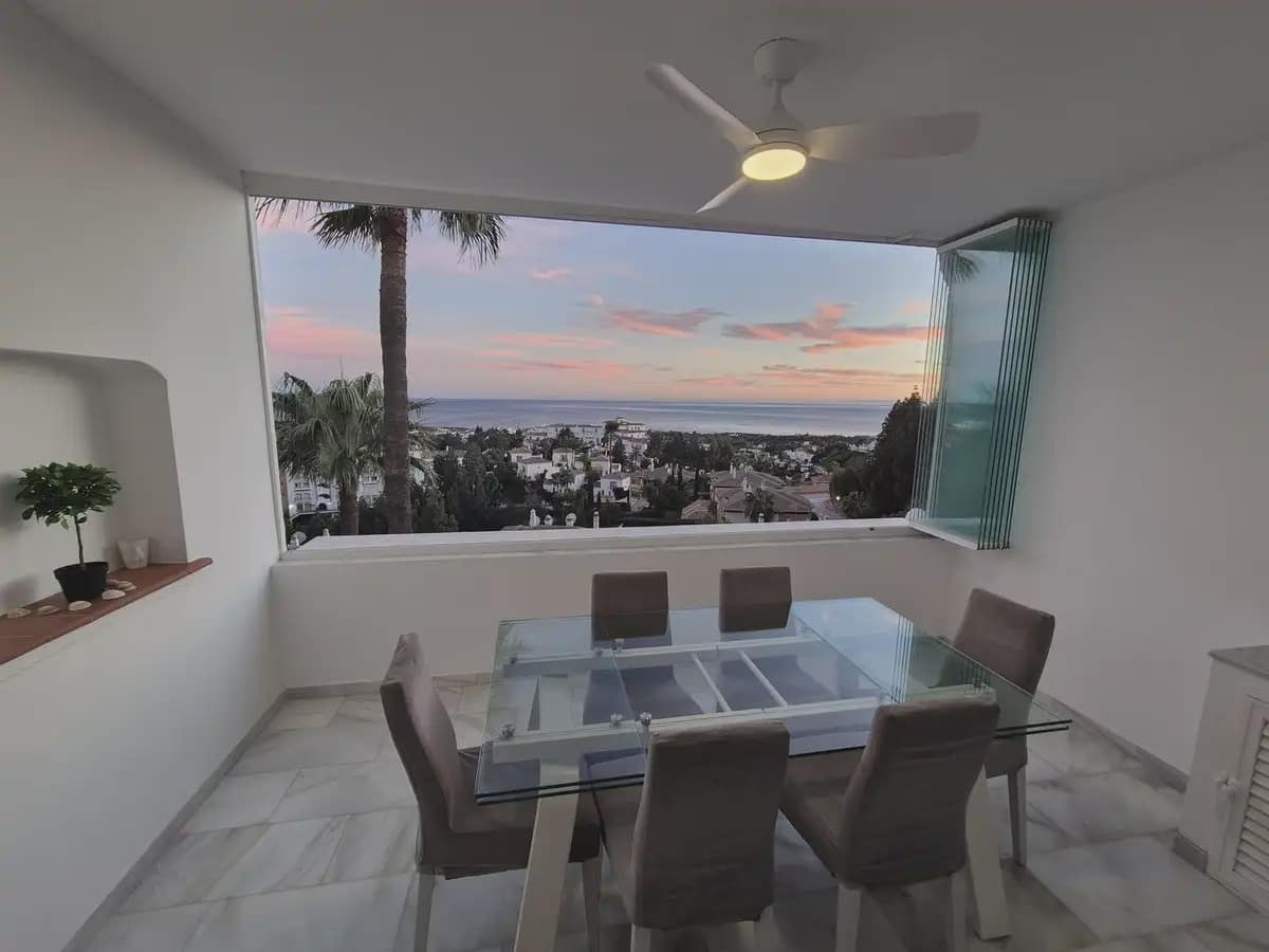 3 soverom Penthouse til salgs i Mijas med svømmebasseng garasje - € 850 000 (Ref: 9885093)
