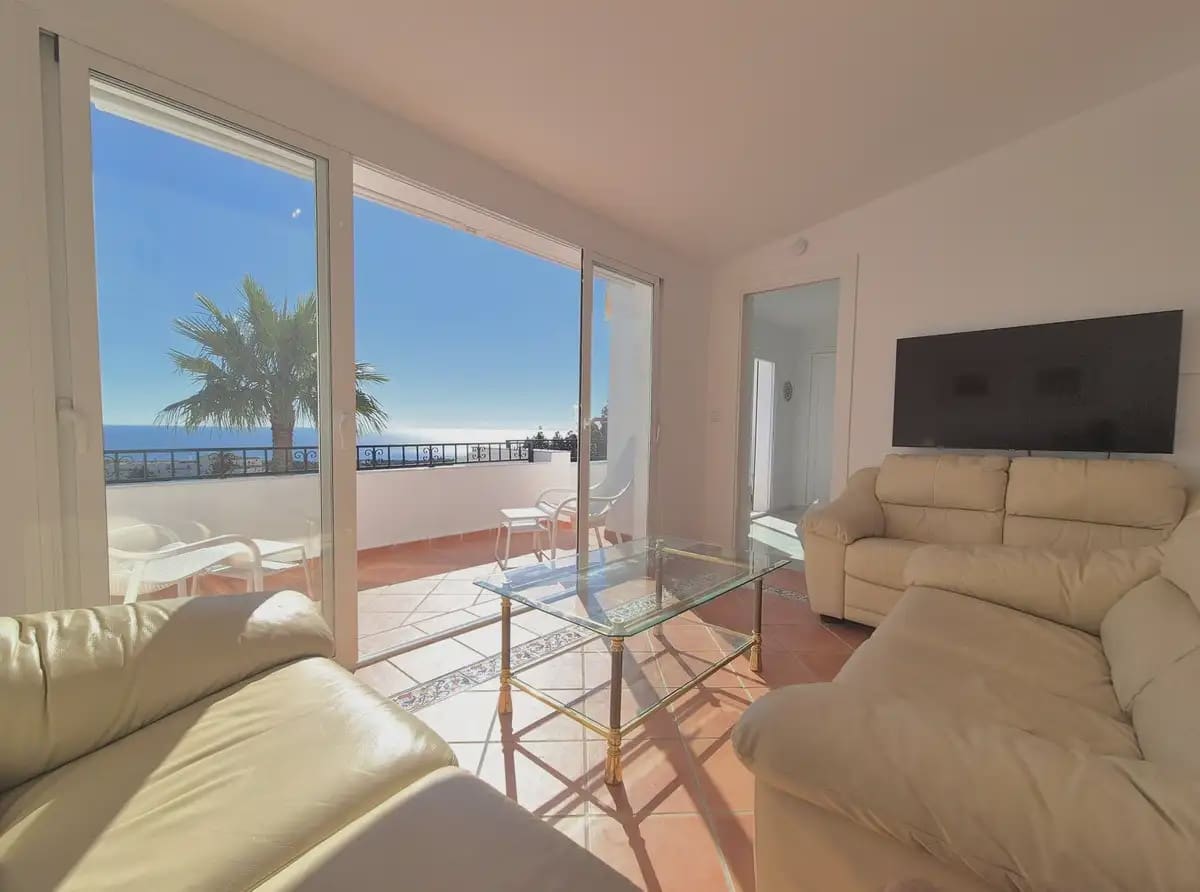 3 soverom Penthouse til salgs i Mijas med svømmebasseng garasje - € 850 000 (Ref: 9885093)
