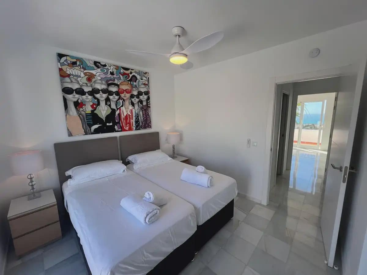 3 soverom Penthouse til salgs i Mijas med svømmebasseng garasje - € 850 000 (Ref: 9885093)