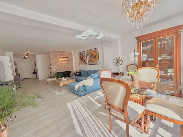 3 slaapkamer Huis te koop in Centro, Mijas met zwembad garage - € 575.000 (Ref: 9885094)