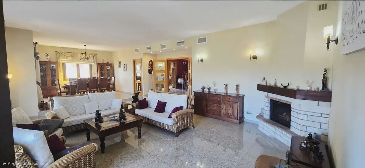 4 bedroom Villa for sale in Mijas with pool garage - € 1,095,000 (Ref: 9885095)