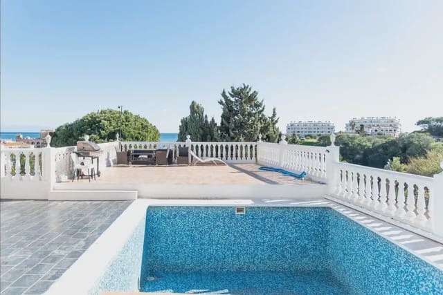 7 soveværelse Villa til salg i Centro, Mijas med swimmingpool garage - € 999.000 (Ref: 9885096)
