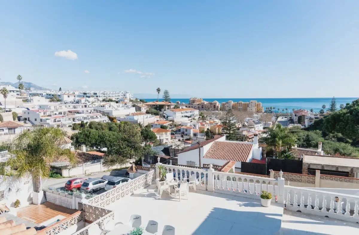 7 soveværelse Villa til salg i Mijas med swimmingpool garage - € 999.000 (Ref: 9885096)