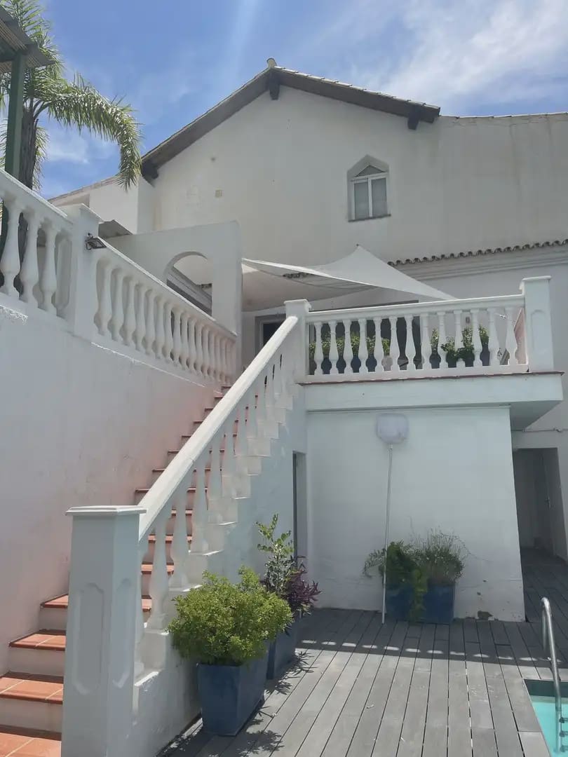 6 sovrum Villa till salu i Mijas med pool garage - 595 000 € (Ref: 9885097)