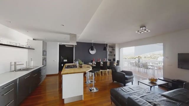 6 soverom Villa til salgs i Mijas pueblo, Mijas med svømmebasseng garasje - € 595 000 (Ref: 9885097)