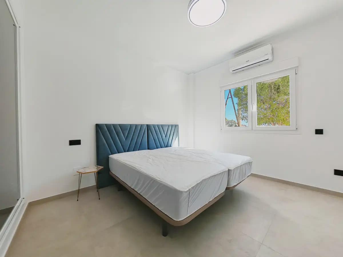 9 soverom Villa til salgs i Benalmadena med svømmebasseng garasje - € 2 950 000 (Ref: 9885337)