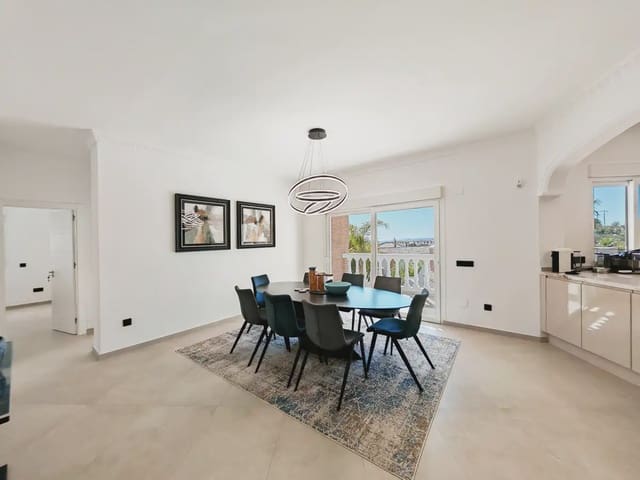 9 soverom Villa til salgs i Arroyo de la Miel, Benalmádena med svømmebasseng garasje - € 2 950 000 (Ref: 9885337)