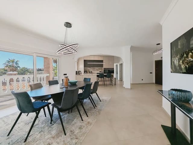9 soverom Villa til salgs i Arroyo de la Miel, Benalmádena med svømmebasseng garasje - € 2 950 000 (Ref: 9885337)