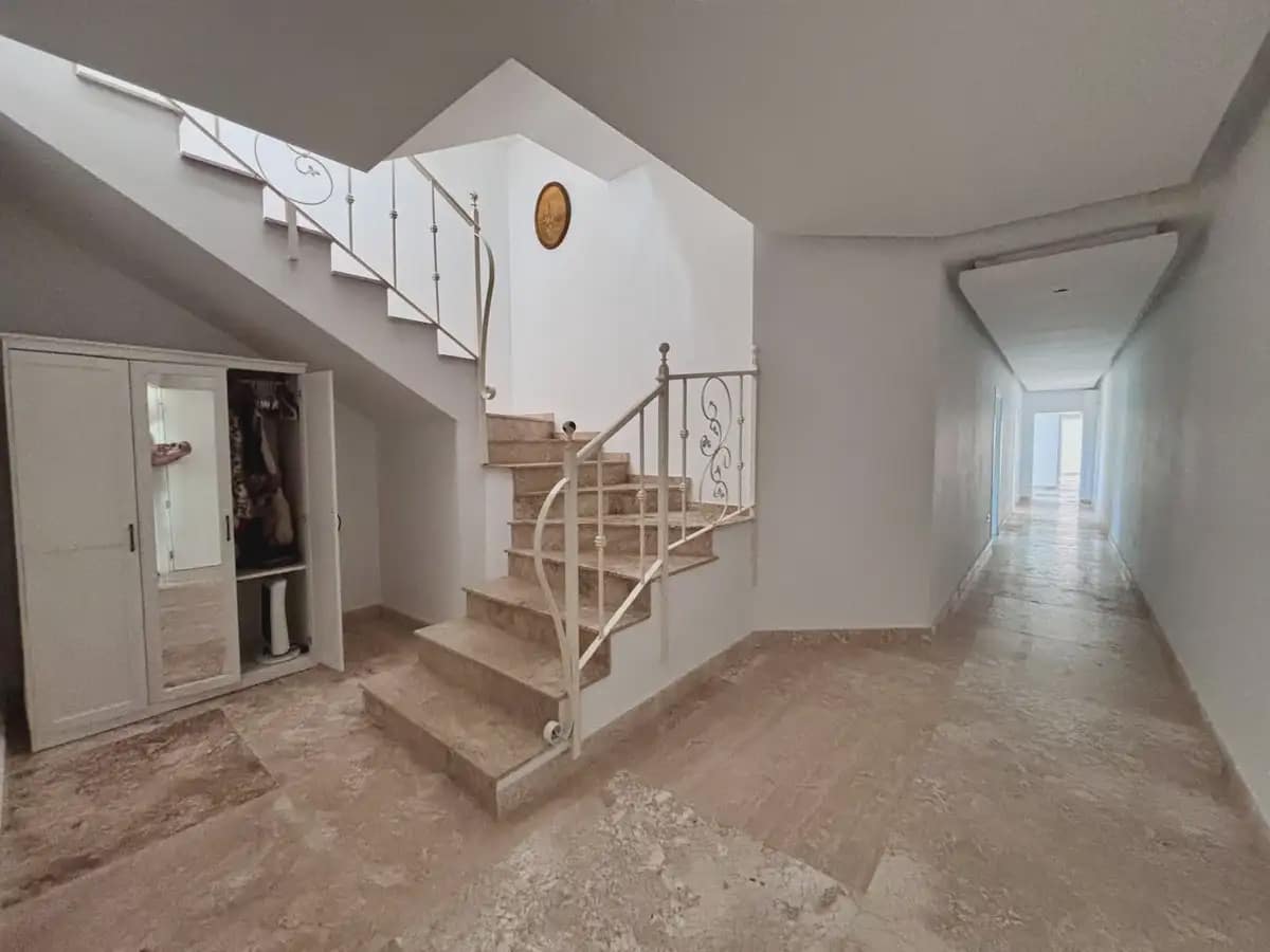 5 sypialnia Willa na sprzedaż w Mijas z basenem garażem - 1 170 000 € (Ref: 9892600)