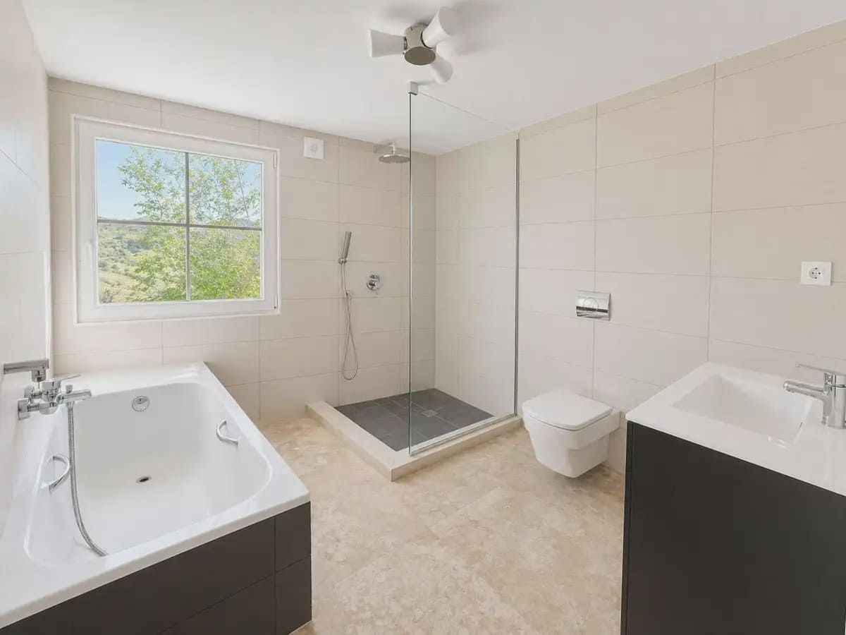 5 sypialnia Willa na sprzedaż w Mijas z basenem garażem - 1 170 000 € (Ref: 9892600)