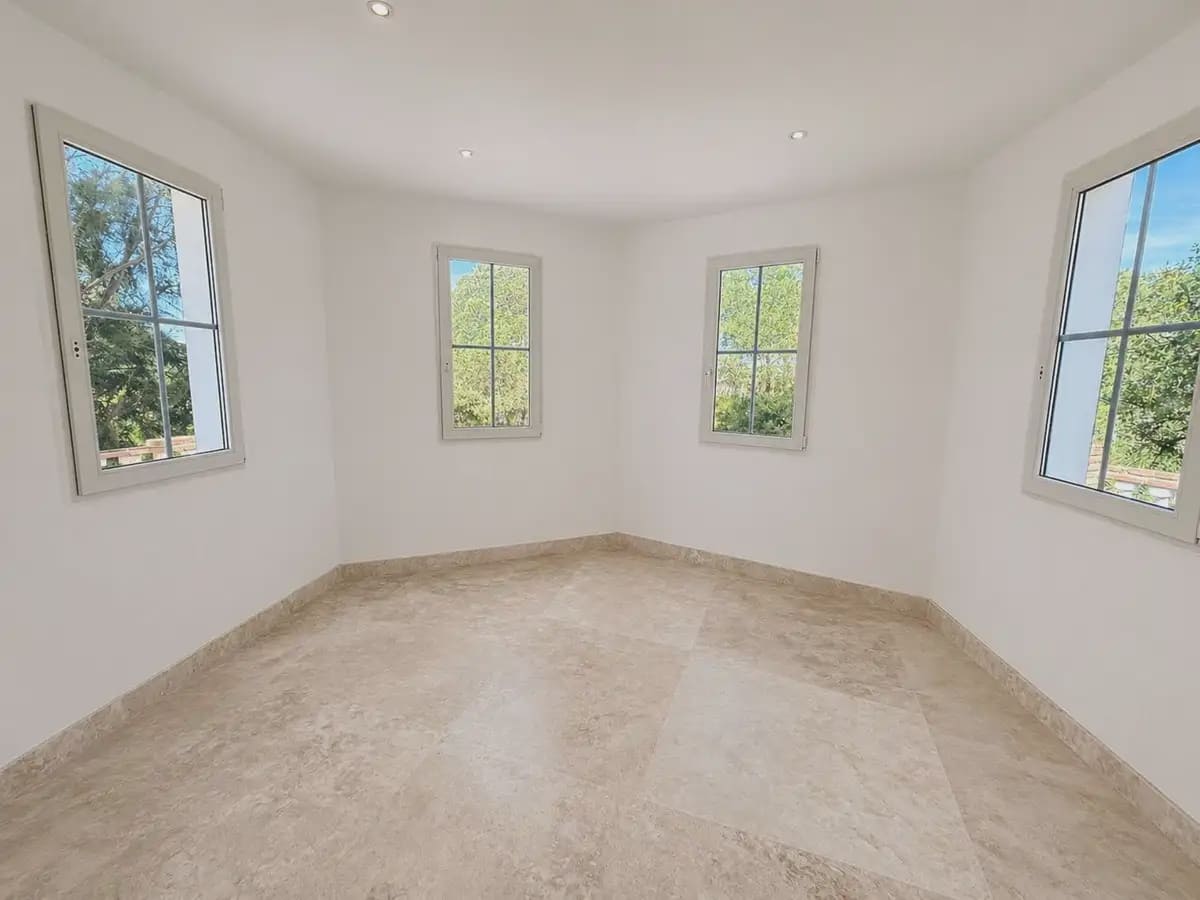 5 sypialnia Willa na sprzedaż w Mijas z basenem garażem - 1 170 000 € (Ref: 9892600)