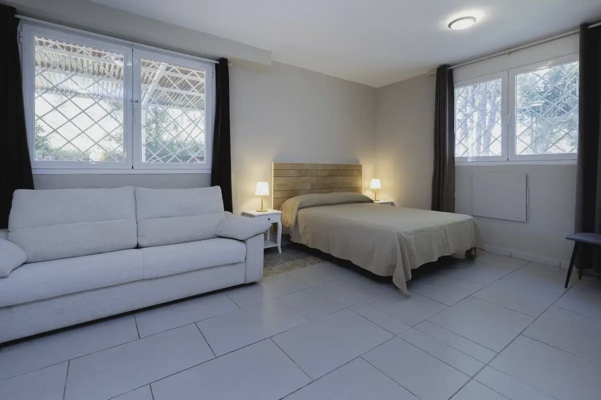 3 sypialnia Willa na sprzedaż w Marbella z garażem - 885 500 € (Ref: 9892604)