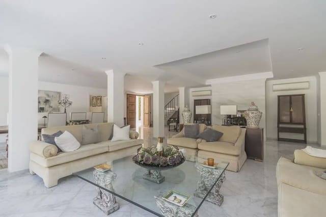 5 bedroom Villa for sale in Alicate, Marbella with pool garage - € 5,000,000 (Ref: 9894725)