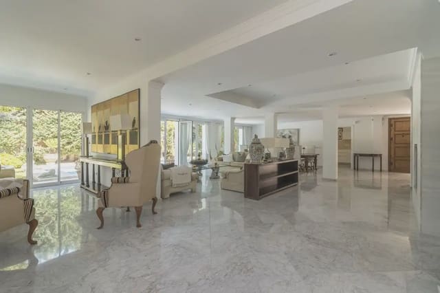 5 bedroom Villa for sale in Alicate, Marbella with pool garage - € 5,000,000 (Ref: 9894725)