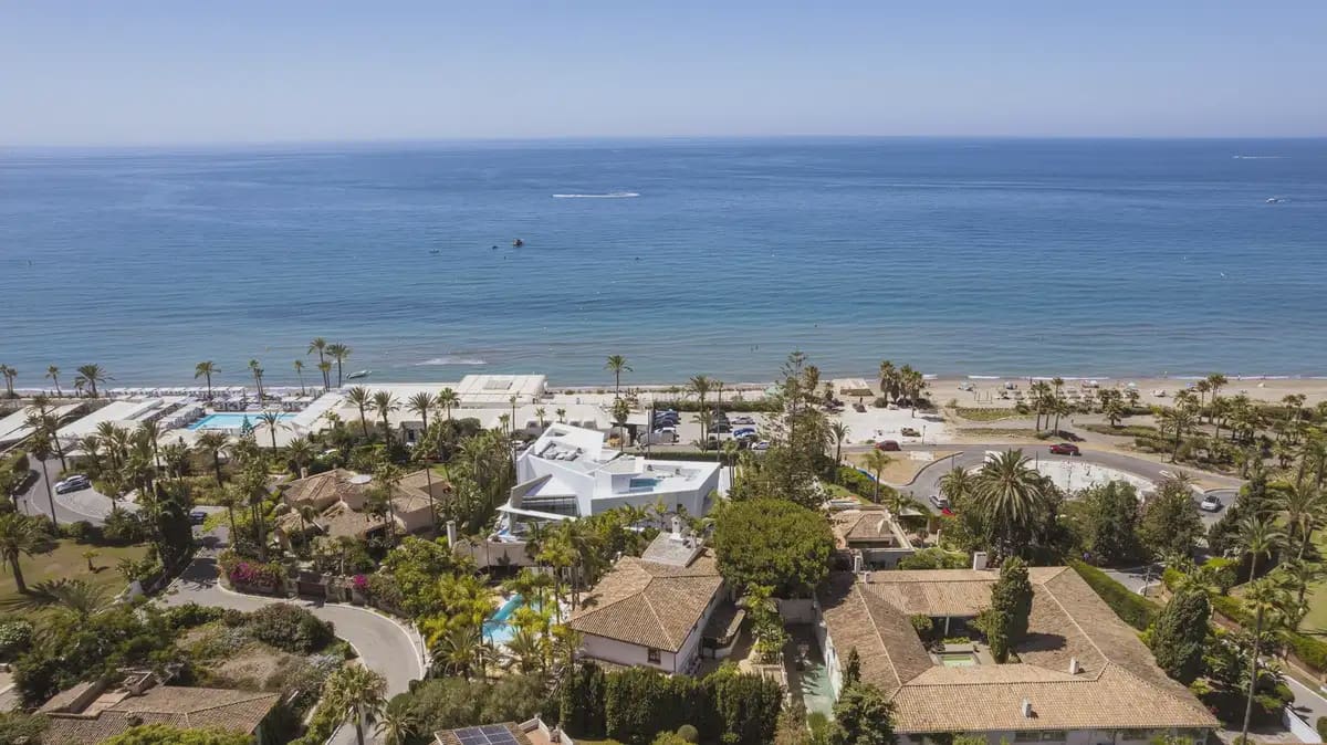 5 bedroom Villa for sale in Marbella with pool garage - € 5,000,000 (Ref: 9894725)