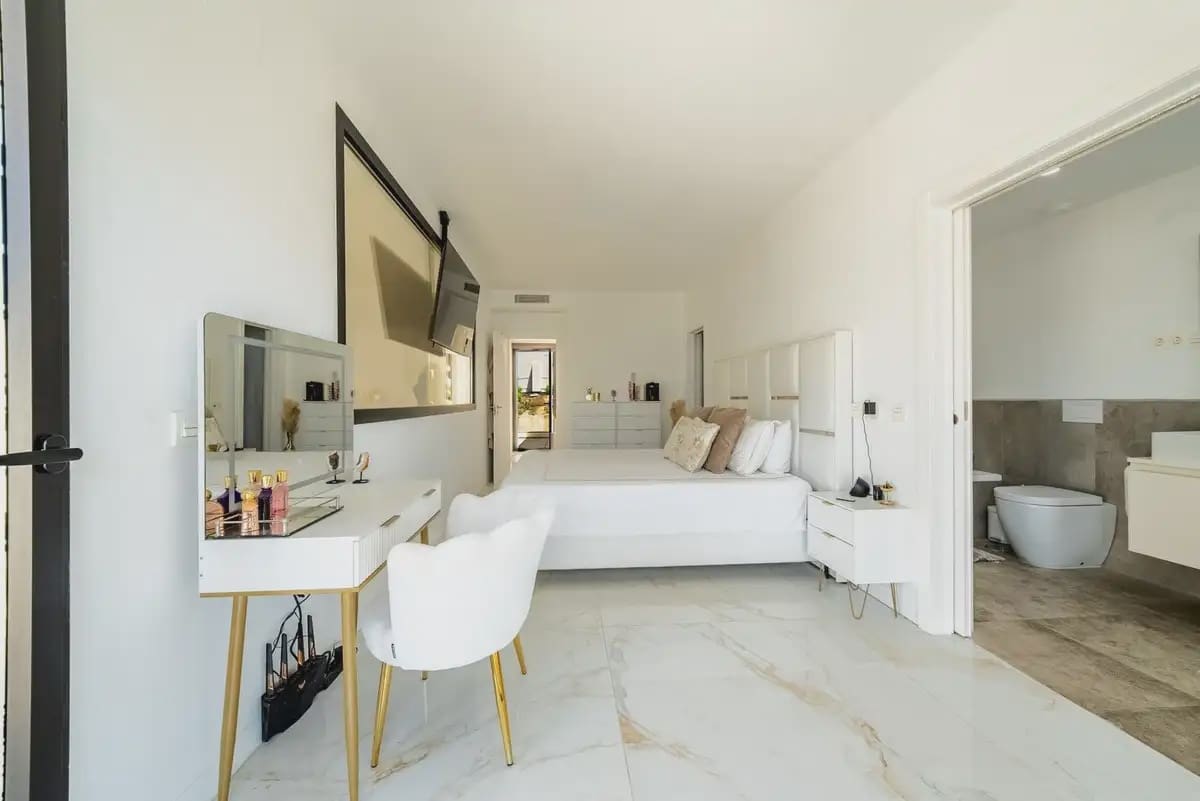 4 Zimmer Haus zu verkaufen in Mijas mit Pool Garage - 925.000 € (Ref: 9894726)