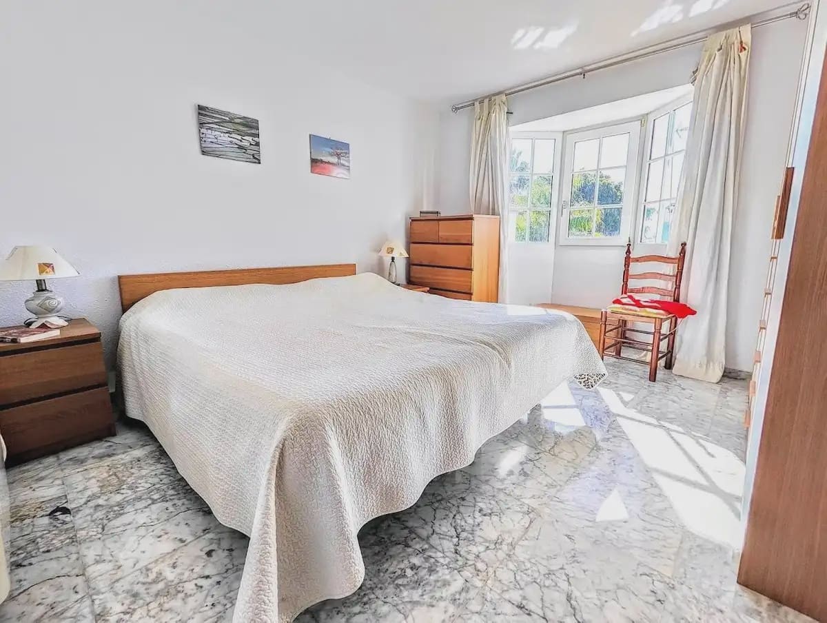4 bedroom Villa for sale in Benalmadena with pool garage - € 890,000 (Ref: 9894728)