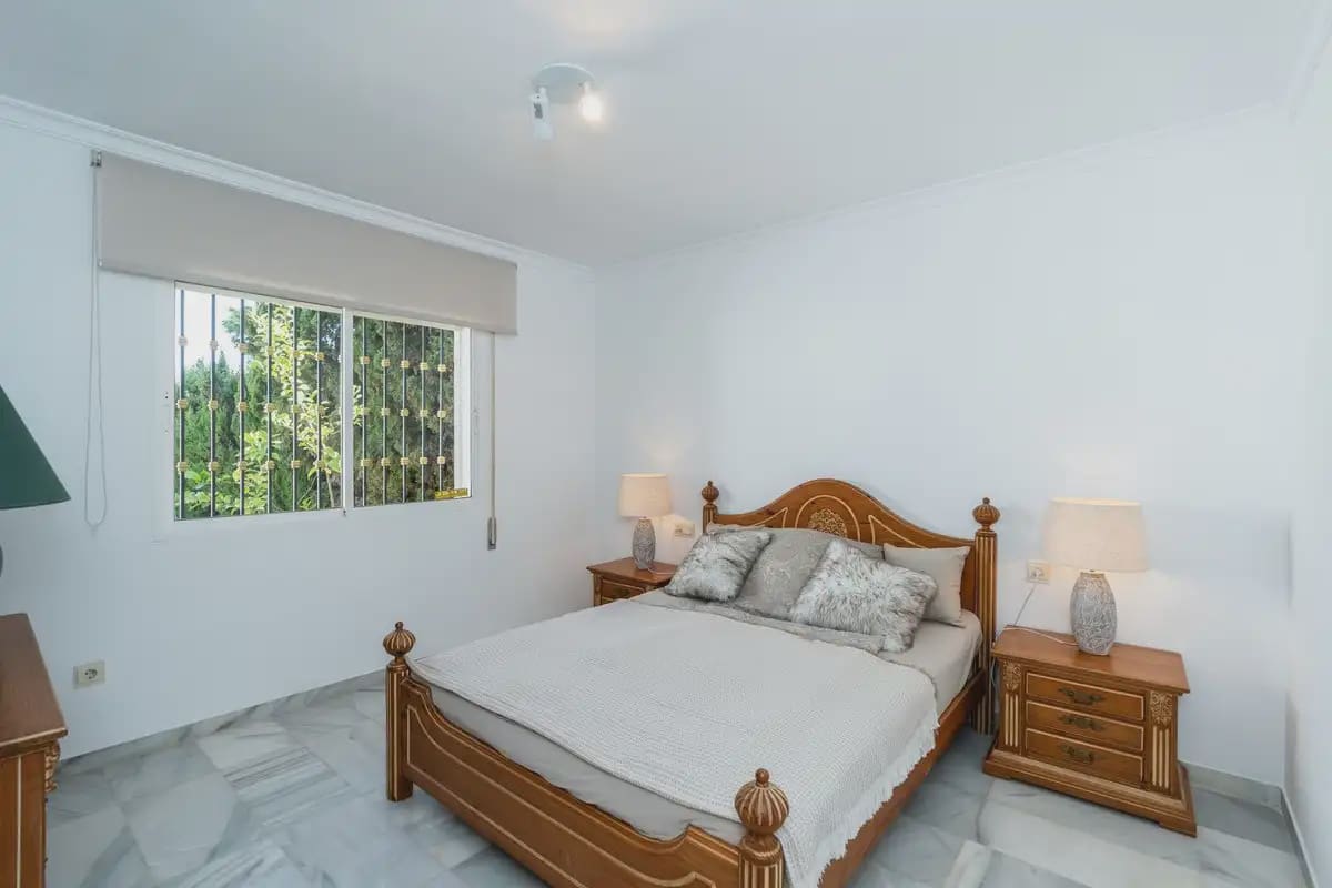 Chalet de 4 habitaciones en Mijas en venta con piscina garaje - 1.495.000 € (Ref: 9896883)