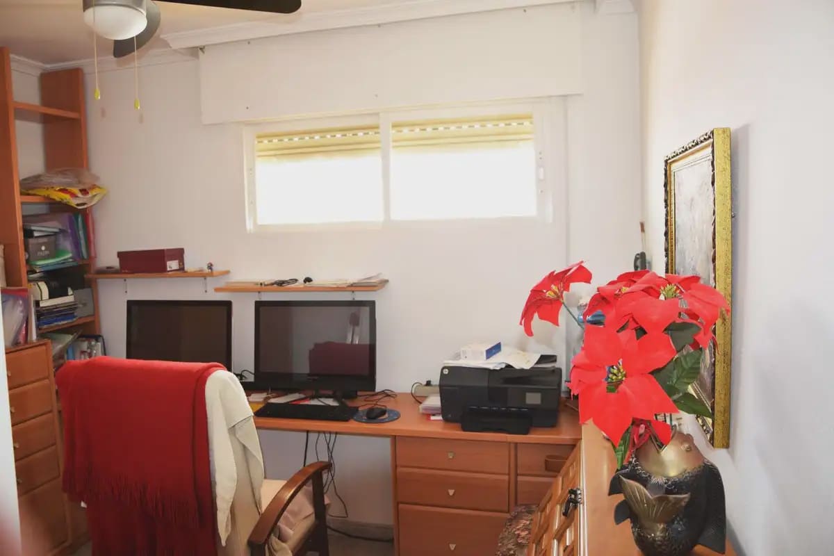 4 soveværelse Strandlejlighed til salg i Fuengirola - € 450.000 (Ref: 9896884)