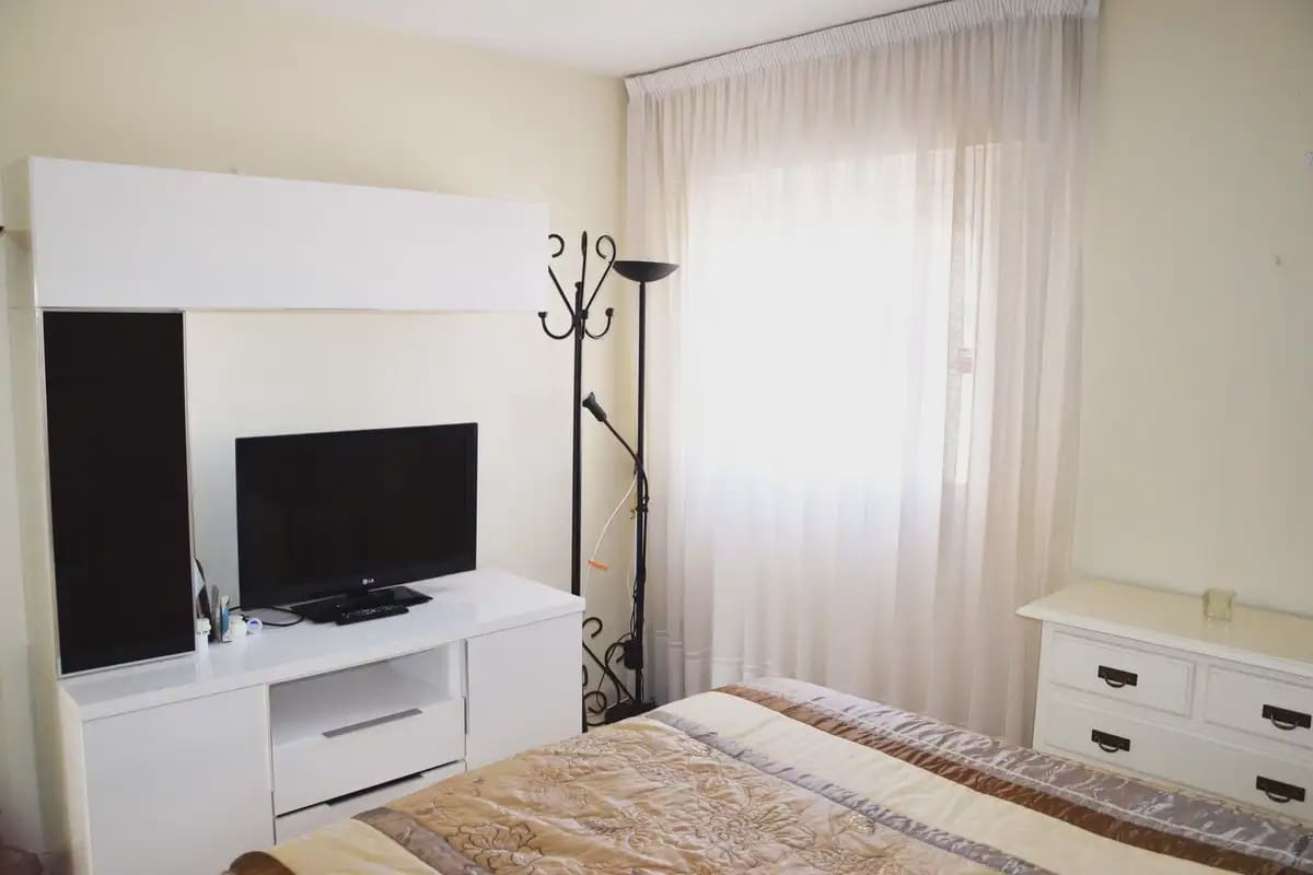 2 slaapkamer Strandappartement te koop in Fuengirola - € 425.000 (Ref: 9896885)