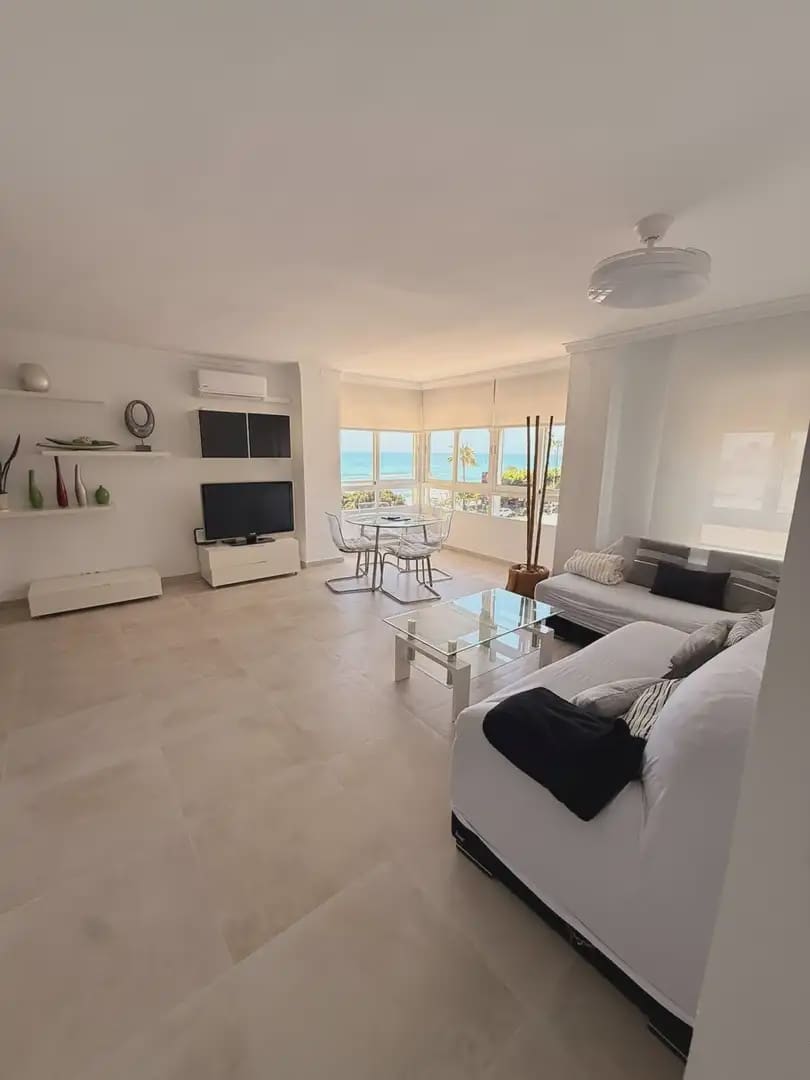 3 makuuhuone Huoneisto myytävänä paikassa Benalmadena mukana uima-altaan 
autotalli - 625 700 € (Ref: 9908763)