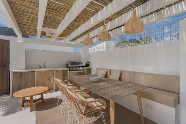 3 sypialnia Dom blizniak na sprzedaż w Riviera del Sol, Mijas z basenem garażem - 850 000 € (Ref: 9908764)