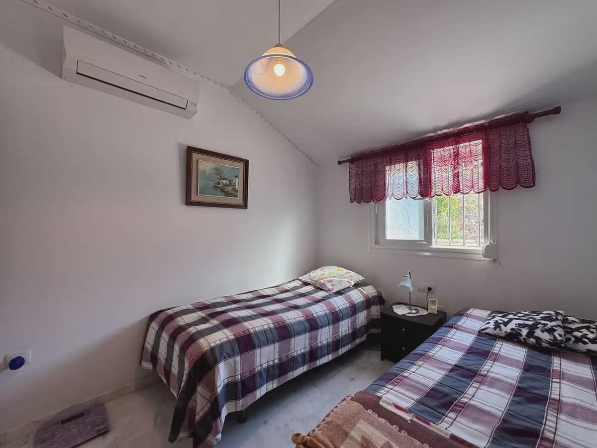 Ático de 2 habitaciones en Fuengirola en venta con piscina garaje - 369.000 € (Ref: 9908766)