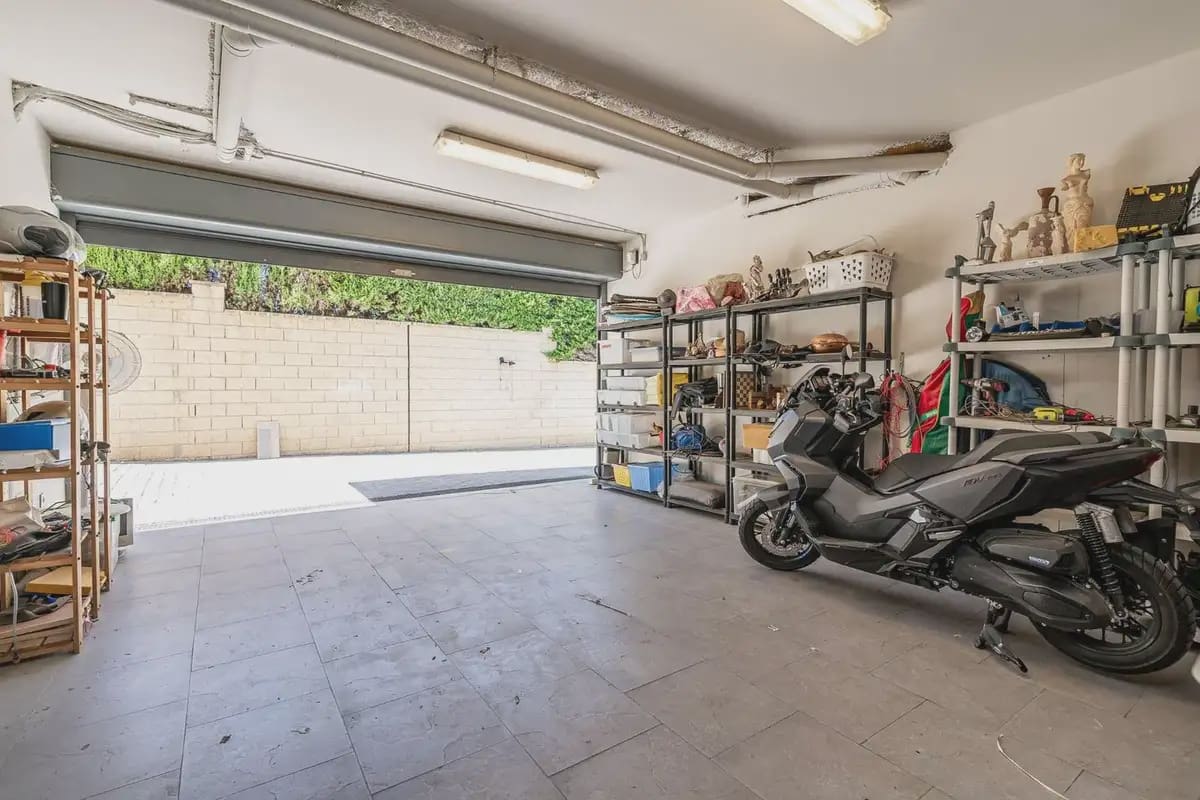 5 sovrum Villa till salu i Mijas med pool garage - 1 150 000 € (Ref: 9908768)