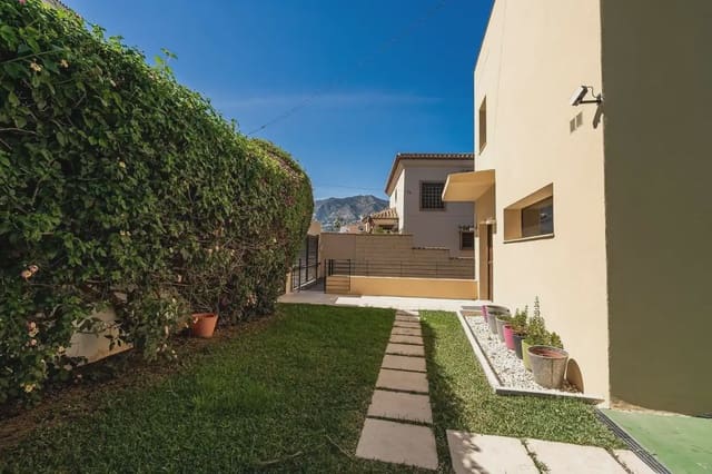5 sovrum Villa till salu i Centro, Mijas med pool garage - 1 150 000 € (Ref: 9908768)