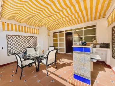 3 sovrum Hus till salu i La Sierrezuela med pool garage - 530 000 € (Ref: 9912288)