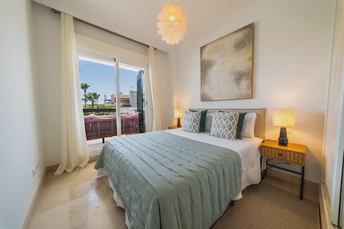 2 soverom Leilighet til salgs i Mijas med svømmebasseng garasje - € 315 000 (Ref: 9913397)