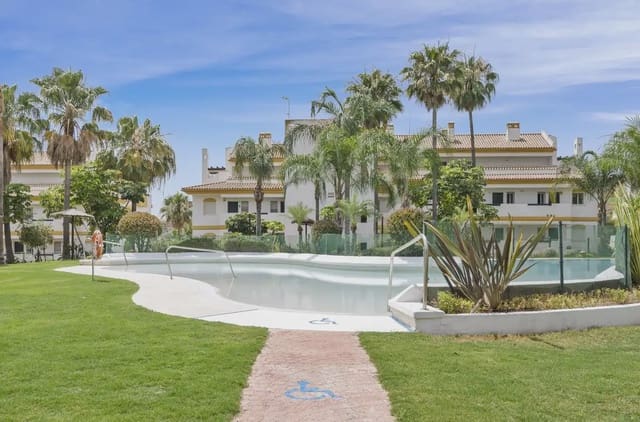 2 soverom Leilighet til salgs i Riviera del Sol, Mijas med svømmebasseng garasje - € 315 000 (Ref: 9913397)