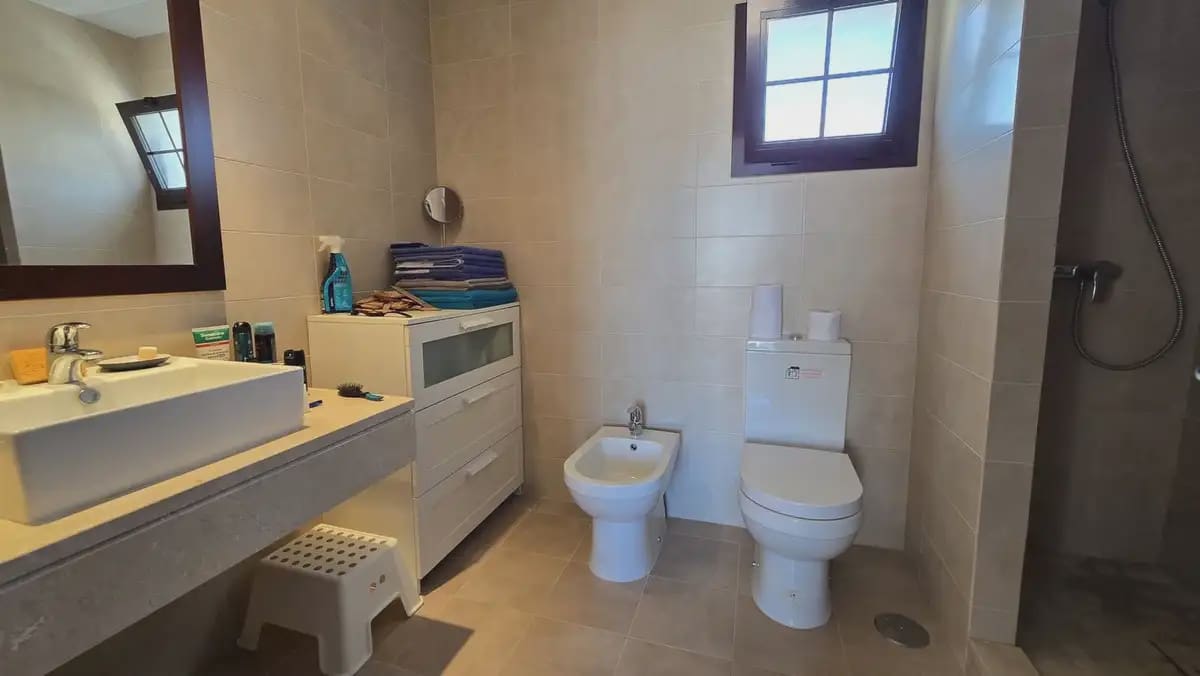 3 quarto Penthouse para venda em Marbella com piscina - 560 000 € (Ref: 9913401)