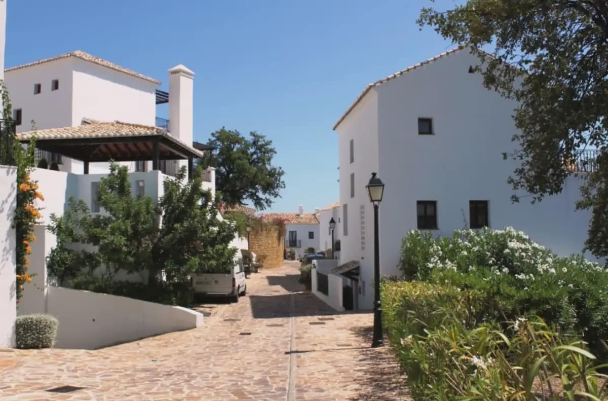 3 quarto Penthouse para venda em Marbella com piscina - 560 000 € (Ref: 9913401)