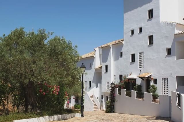 3 quarto Penthouse para venda em Aloha Golf, Marbella com piscina - 560 000 € (Ref: 9913401)