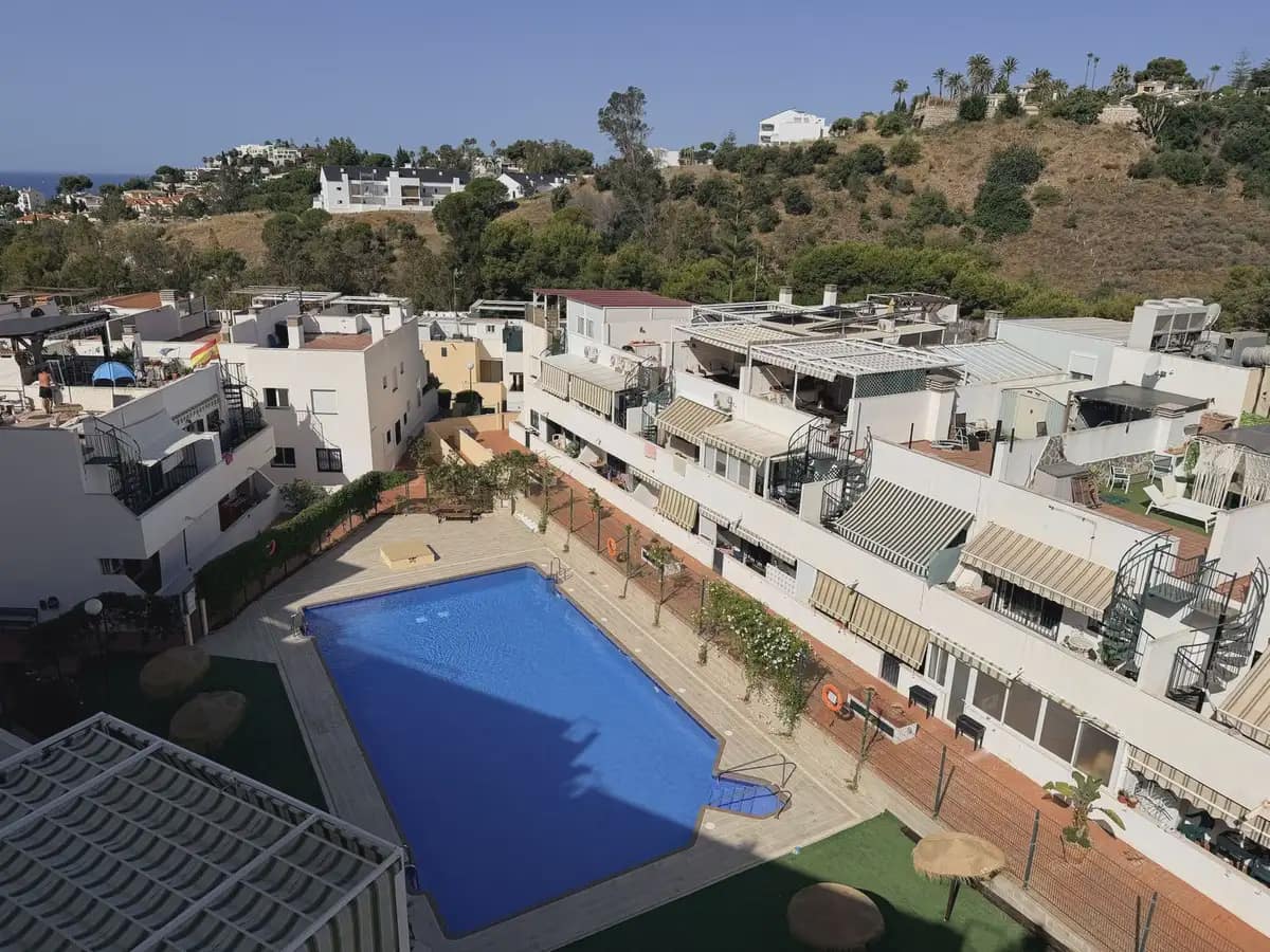 2 Zimmer Penthouse zu verkaufen in Benalmadena mit Pool Garage - 369.995 € (Ref: 9916124)