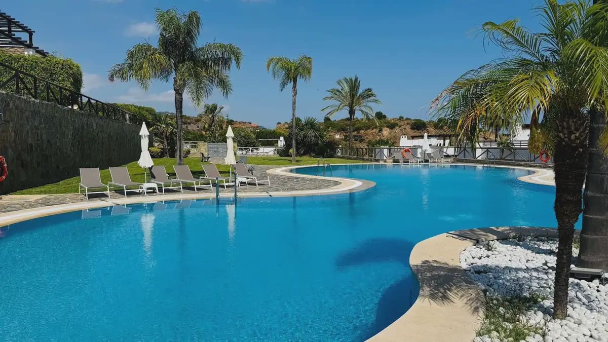 3 slaapkamer Appartement te koop in Marbella met zwembad garage - € 880.500 (Ref: 9916125)