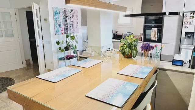 3 slaapkamer Appartement te koop in Aloha Golf, Marbella met zwembad garage - € 880.500 (Ref: 9916125)